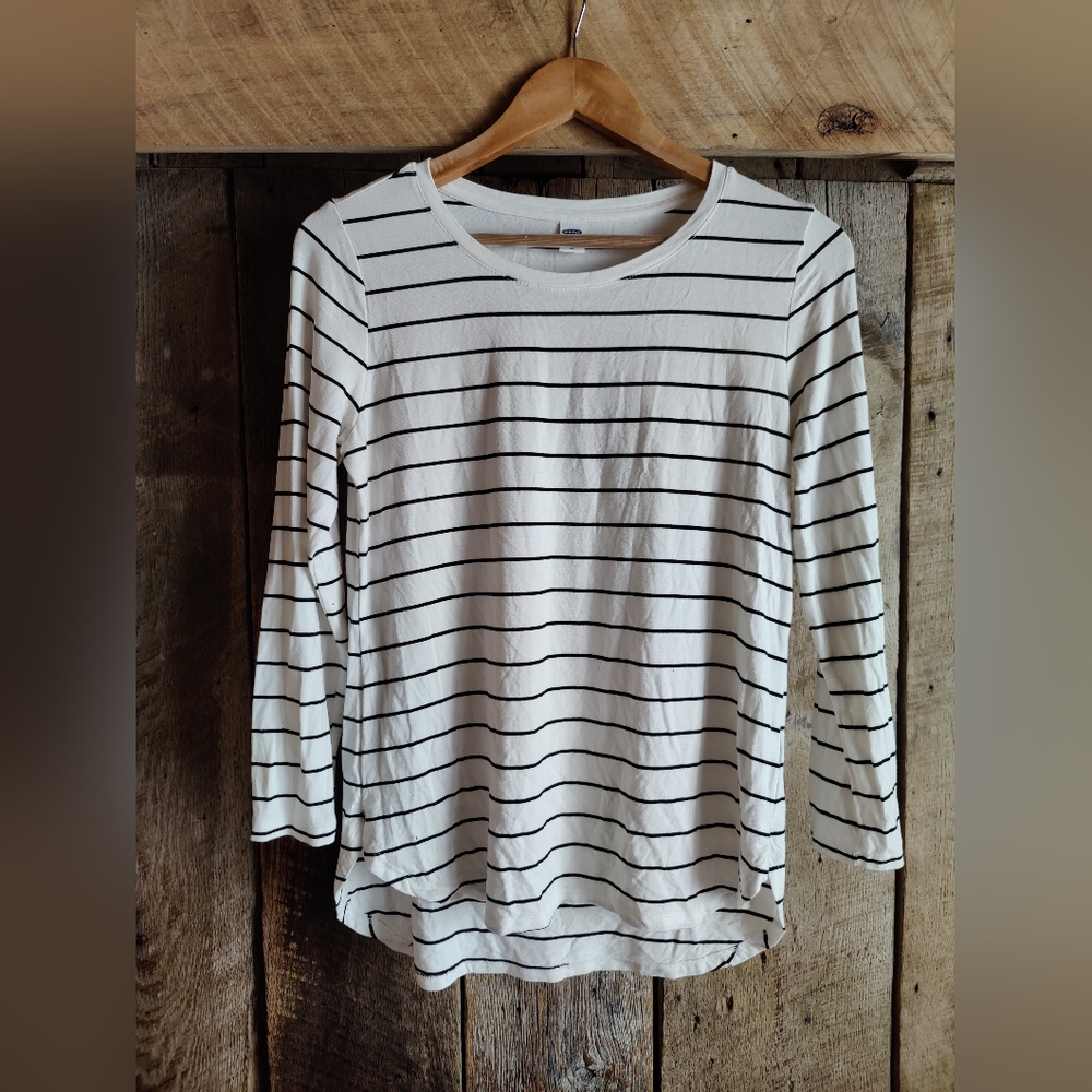 Striped 3/4 Sleeve Shirt